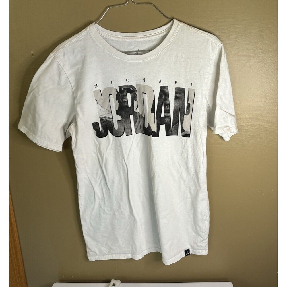 Michael Jordan Jumpman 100% Cotton Men’s Tshirt Black And White Men’s Small